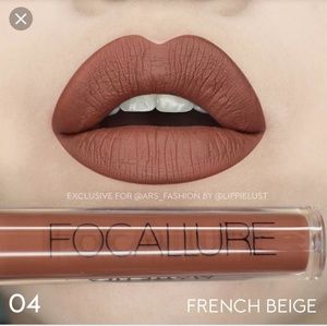 👄5@40 Focallure™ #04 Waterproof Matte Liquid Lip